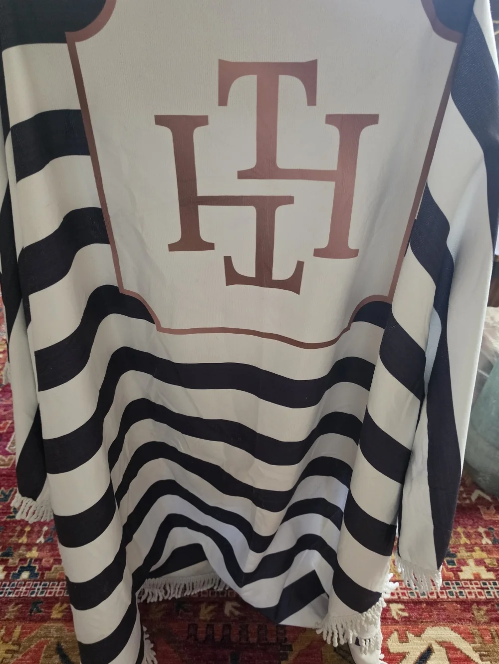 Hotelier Turndown Striped Round Fringed Beach Towel Blanket & Carry Pouch NWOT